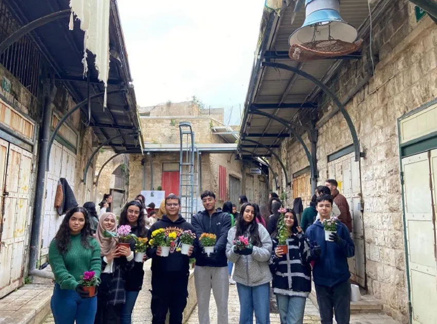 Learning to take responsibility in the community through volunteering