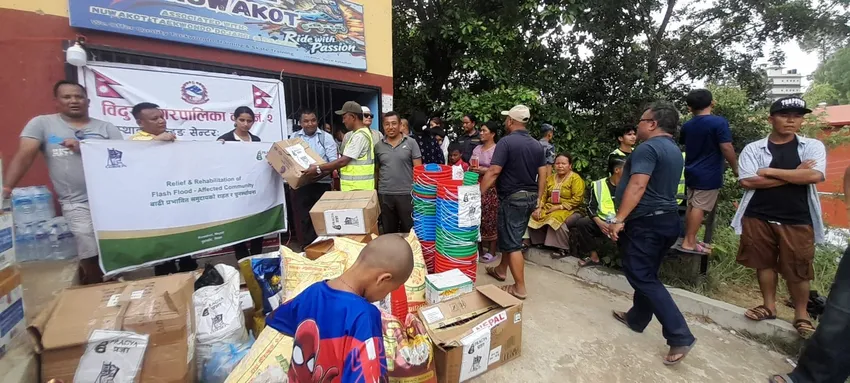 Images from Pragya's distribution of emergency aid on the 8th September 2026