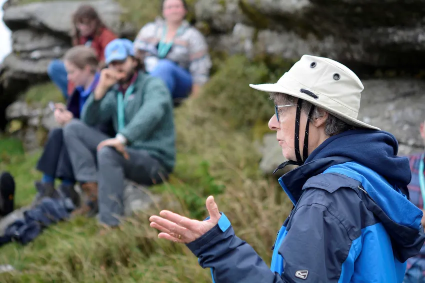 Kate Ashbrook speaking to Future Leaders in Dartmoor National Park ©Harriet Gardiner