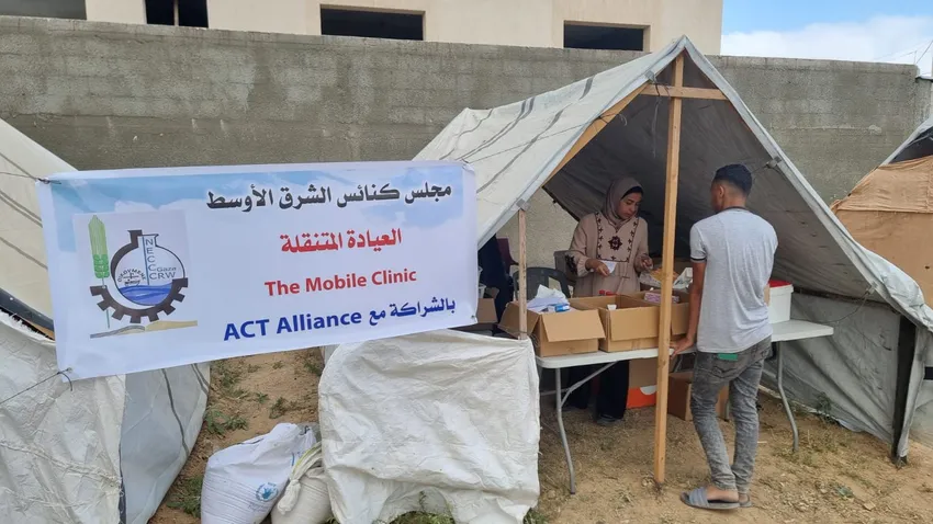 Our partners' clinics in Gaza were damaged during the war, but they swiftly set up and are operating temporary clinics across the Strip, providing consultations and primary healthcare  to dozens of people every day.