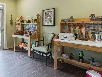 Life Station