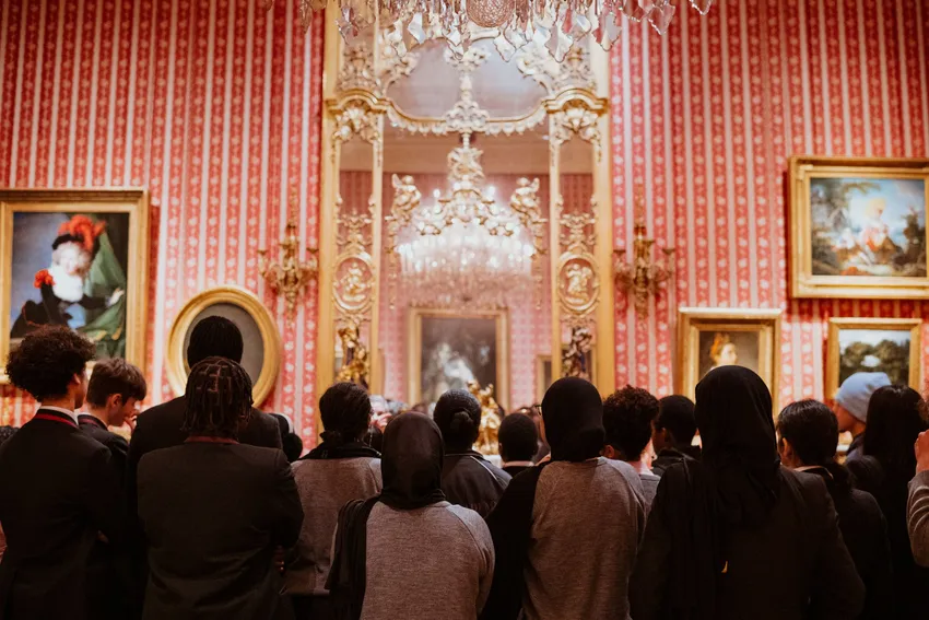 Crowd of Secondary School students viewing the Collection