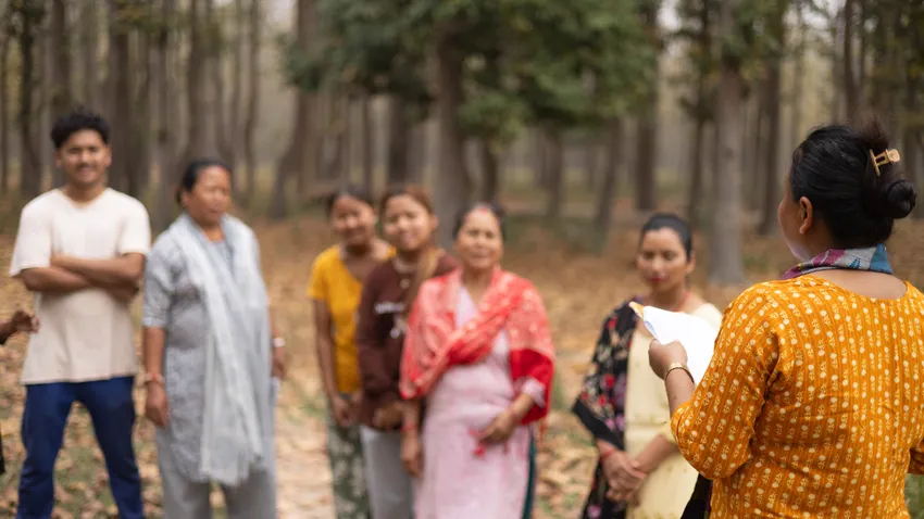 Community members working together to keep people and tigers safe in Nepal