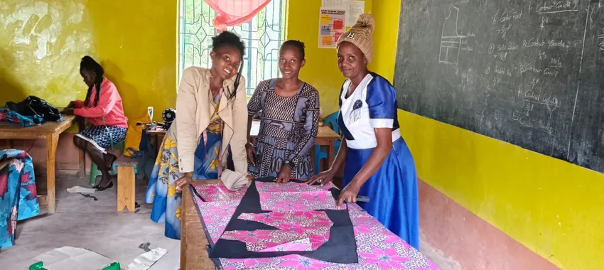 Fashion & Fabric Design students learning pattern cutting