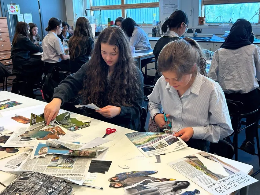 Collage Club