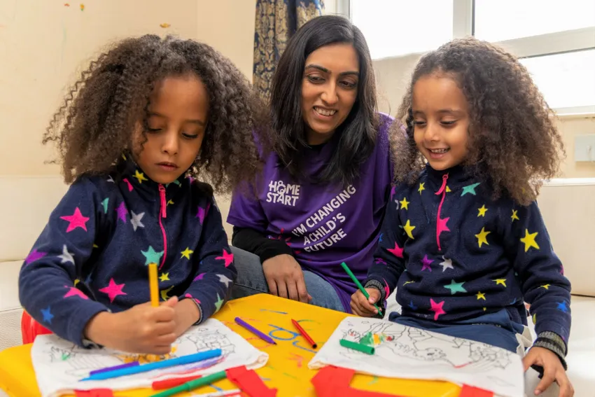 Home-Start Volunteer Drawing with Children