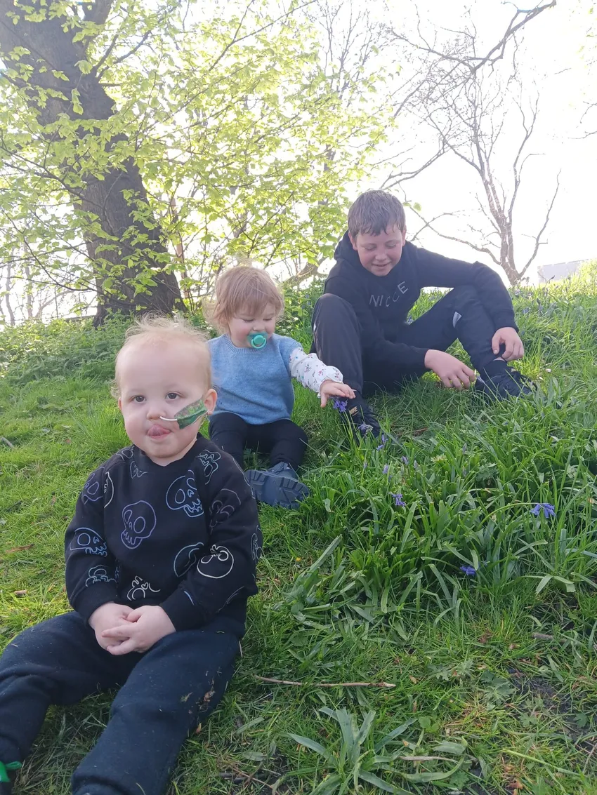 Ellis with his siblings, Ava and Freddie