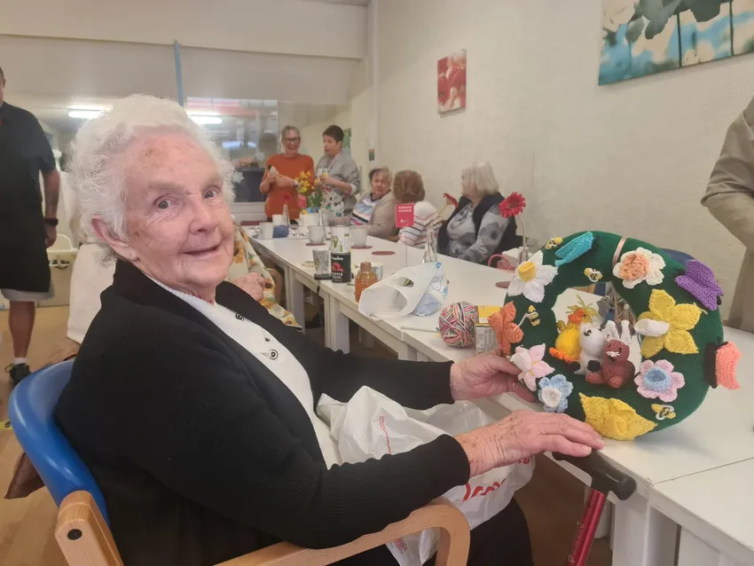 knit and natter