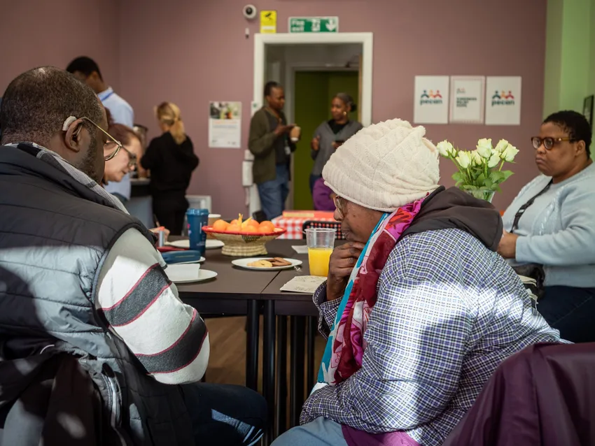 Foof and Advice coming together in relaxed cafe setting