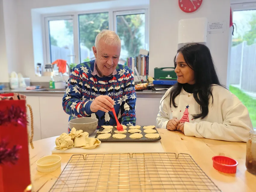 Harpenden Mencap - support making traditional mince pies for Christmas