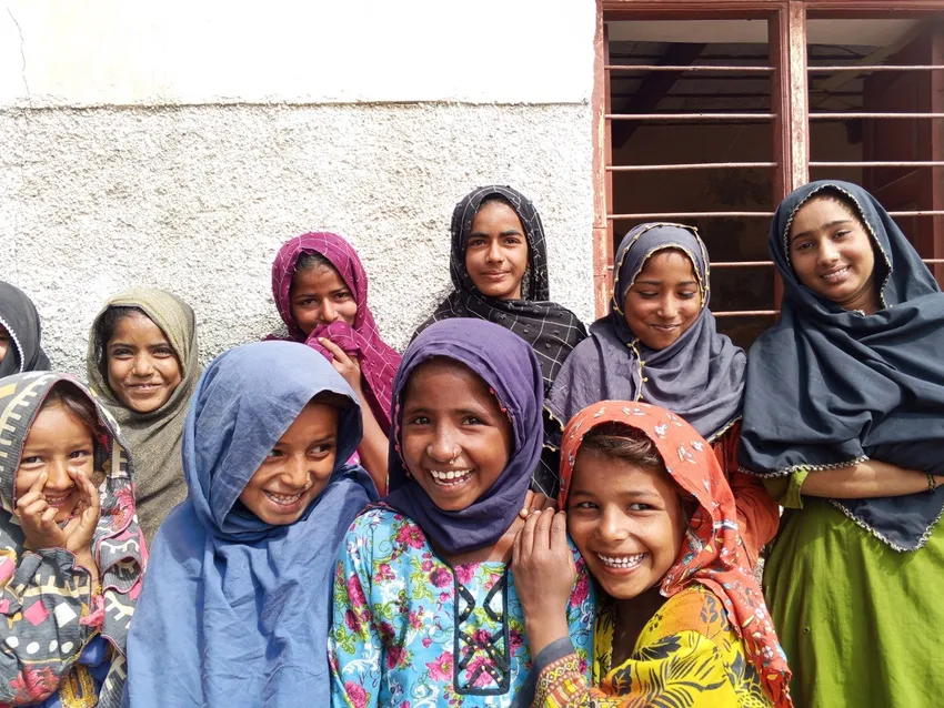 Students in a PAGE-run community school in Jaccobabad