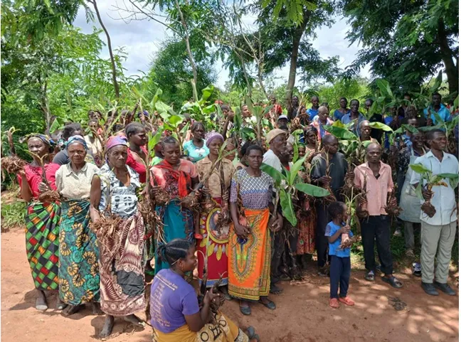 Tiyeni puts communities at the heart of projects!
