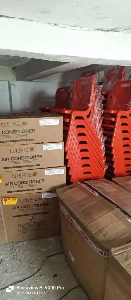 Air conditioners, chairs for lab