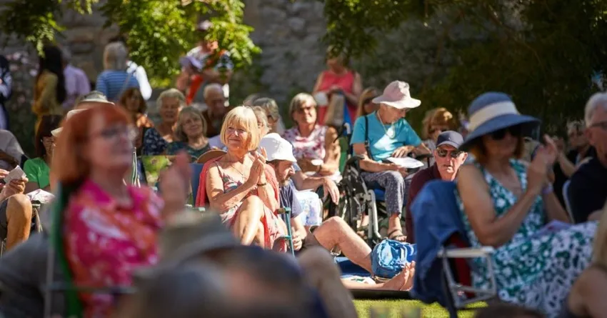 audience-at-outdoor-performance-1200x698-1-1030x539